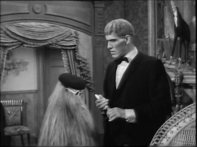File:35.My.Fair.Cousin.Itt 078.jpg
