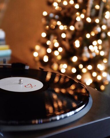 File:Adele 25 Christmas.jpg