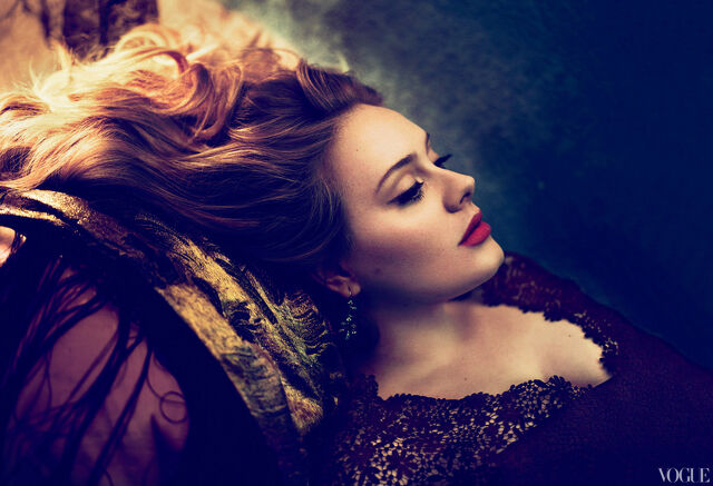 File:Adelevogueus4.jpg