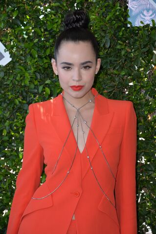 File:Sofia-carson-teen-choice-awards-2016-in-inglewood-ca-6.jpg