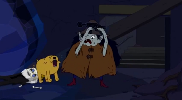 Файл:S5e1 Jake barking at old Marceline.png