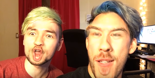 File:Horroratdidneyworl.png