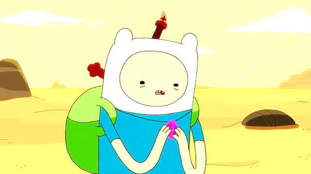 File:S5e13 Finn with holo-pendant.png