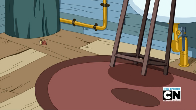 File:Football Snail.png
