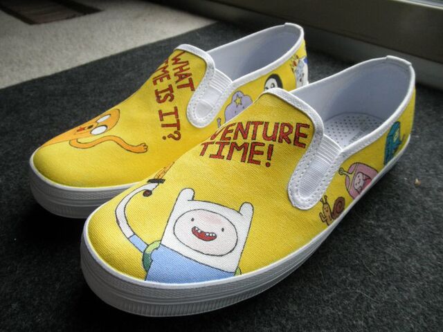 File:Shoes.jpg