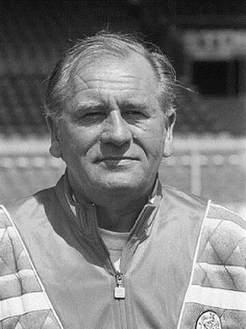 Bestand:1952)Bobby Haarms(OPNIEUW).jpg