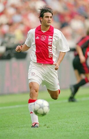 Bestand:Chivu.jpg