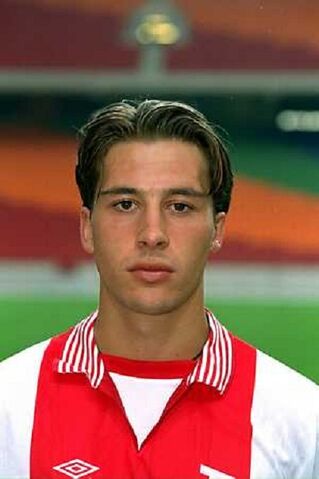 Bestand:1993)MartijnReuser.jpg