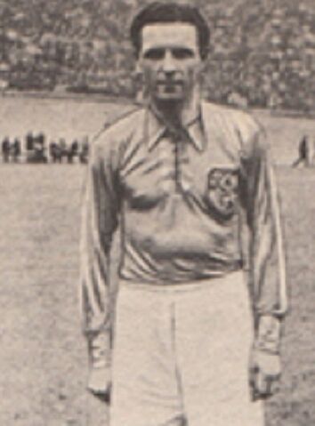 Bestand:1941)GuusDrager.jpg