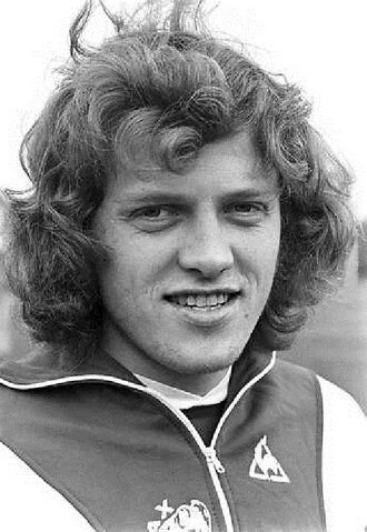 Bestand:1969)HaanAjax.jpg