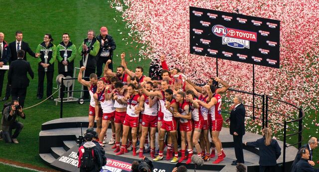 File:Sydney Swans wallpaper 3b.jpg
