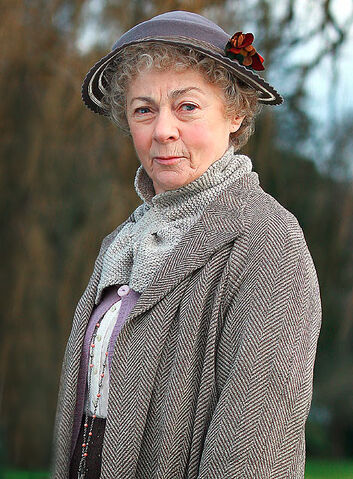 File:Miss-Marple-Geraldine-McEwan-1.jpg