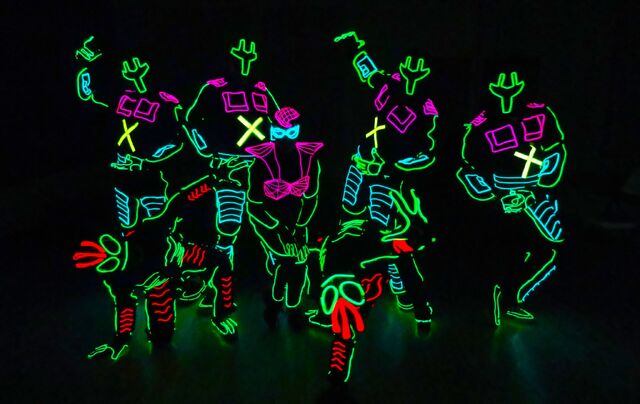 File:Teamiluminateslider.jpg