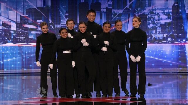 File:Lisaclarkdancers.jpg
