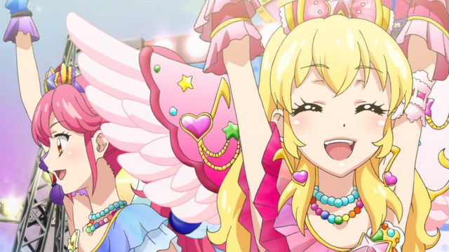 Datei:Aikatsu100 premux 001 16467-1.png