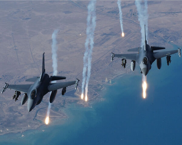 File:F 16 Falcon 2-1-.jpg