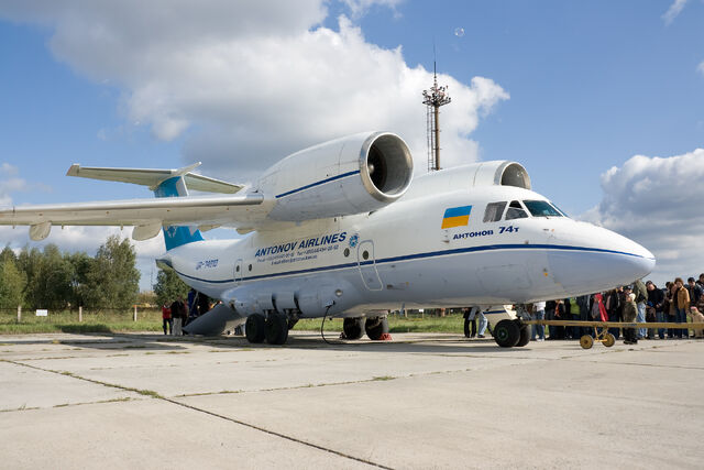 File:Antonov An-74 3.jpg
