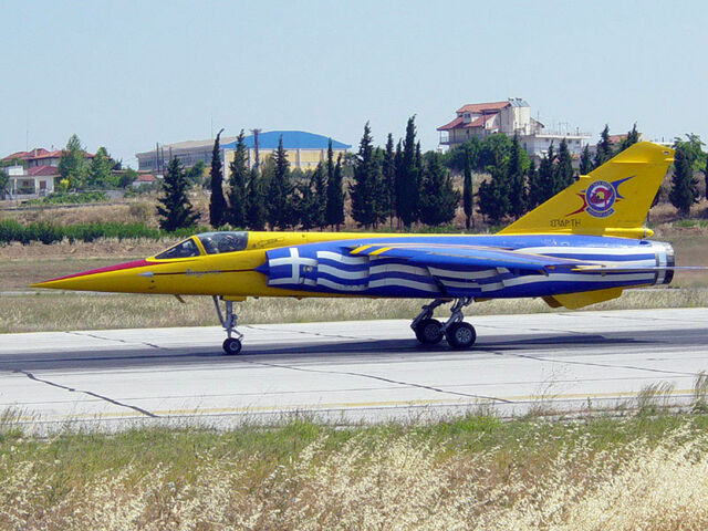 File:F1 sparti1.jpg