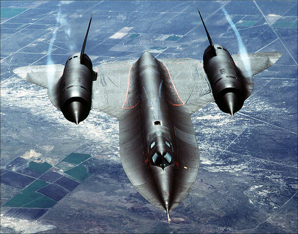 File:SR-71 Blackbird (3).jpg