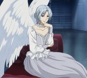 Tenshi con sus alas