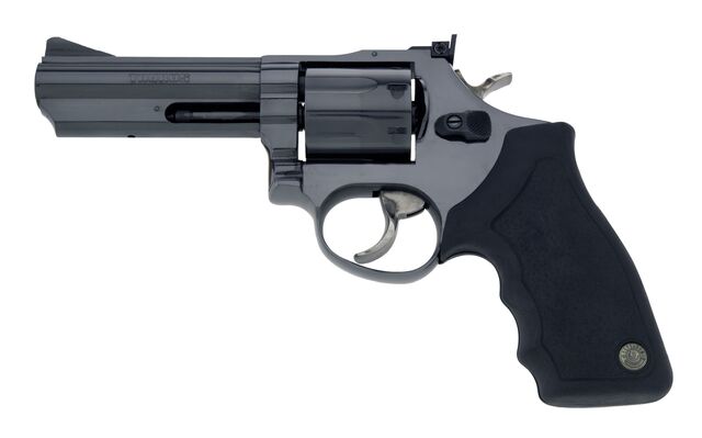 File:Revolver2.jpg