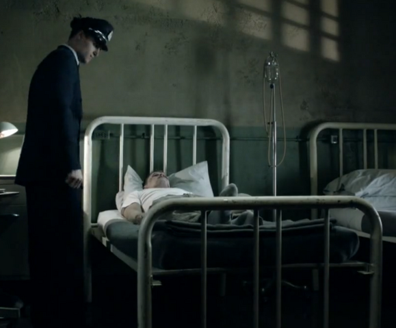 File:1x05 infirmary.png