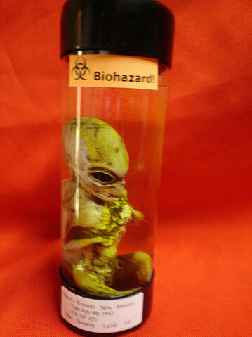 File:Alien in a Jar.jpg