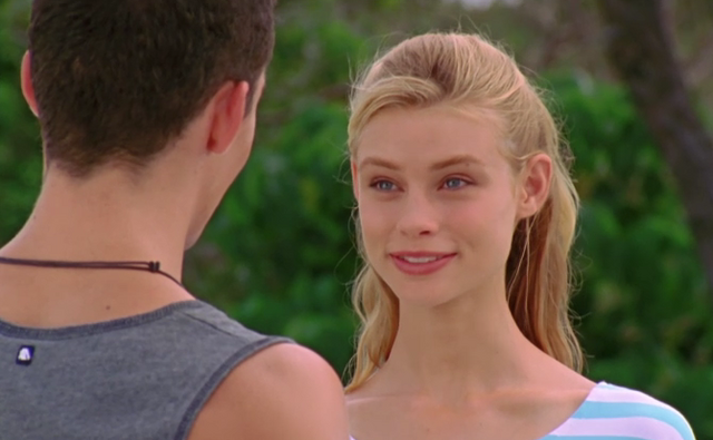 File:Zoey and Brandon chat.png