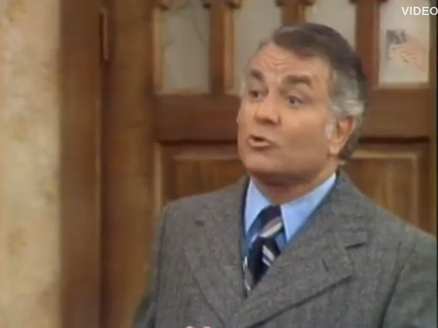 File:Ep 3x13 - Robert Mandan as Mr. Morrison.png