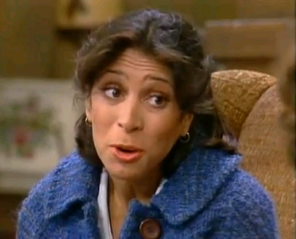 File:Theresa Betancourt.png