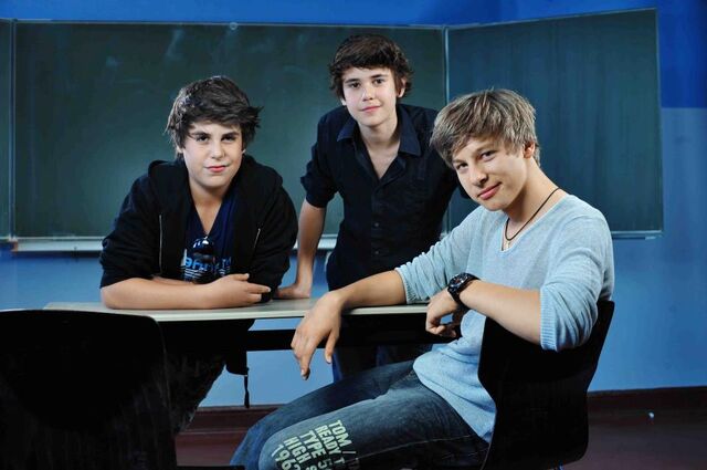 Datei:Ugur,timon,timmi.jpg
