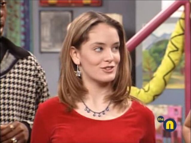 File:Tricia Dickson.jpg