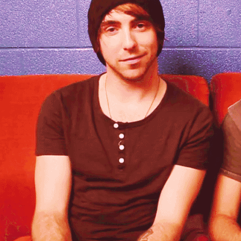 File:Tumblr magqo4uoHE1qb0oz9o1 500.gif