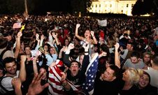 Crowds-celebrate-the-deat-007