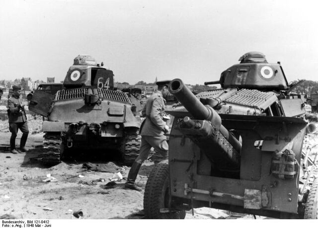 File:Bundesarchiv Bild 121-0412, Frankreich, Panzer Somua S35, Geschütz.jpg