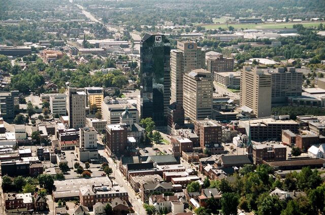 File:LexingtonDowntown.jpg