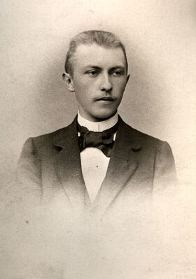 1896 Konrad Adenauer 01.jpg