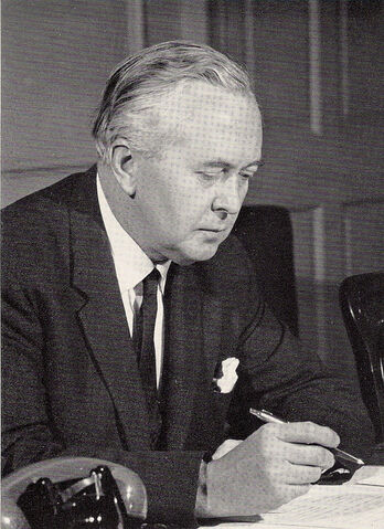 File:Eustace Minor.jpg