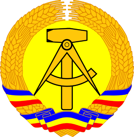 File:20120715174114!Coat of arms of East German Meckelenburg-Schwerin.png