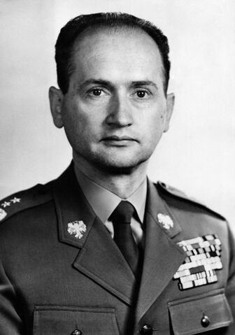 File:Wojciech Jaruzelski.jpg