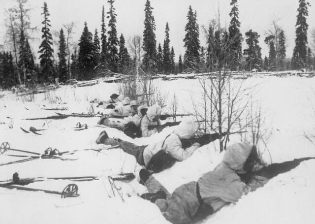 File:Finn ski troops.jpg