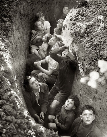 File:Battle-of-britain-children-in-an-english-bomb-shelter-england-1940-41.jpg