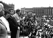 Cardenas-campaña-zocalo.jpg