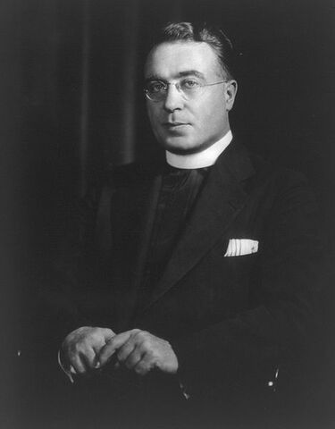 File:469px-CharlesCouglinCraineDetroitPortrait.jpg