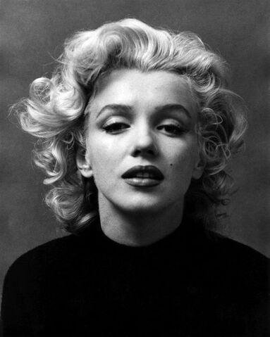 File:Marilyn-monroe-pb03.jpg