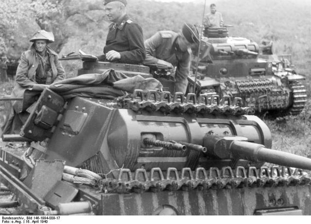 File:BUNDES~1.jpg