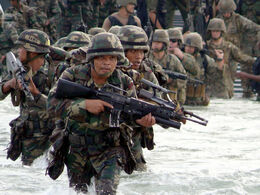 Moro soldiers