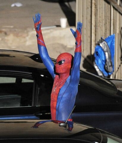 File:Spidey set feb 12-550x641.jpg