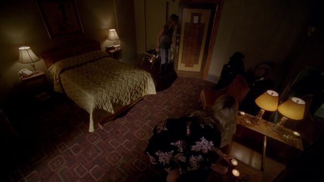Arquivo:Hotel Cortez Room 001.jpg