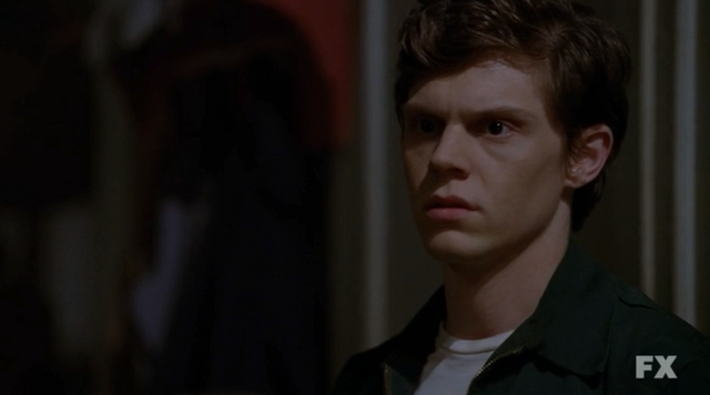 Arquivo:Ahs asylum kit walker by neko cat13-d5l754y.png